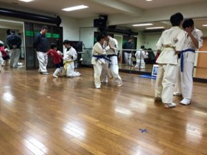 ご入会前の見学・体験をお待ちしています。お気軽にお越しください。