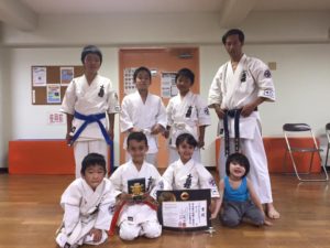 士道館・別府道場での練習風景と「一進会 第7回統一全日本空手道選手権大会」のご報告です。