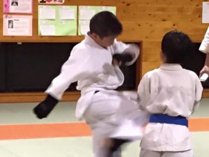 7月9日木曜日、出稽古で拳隆塾におじゃました。