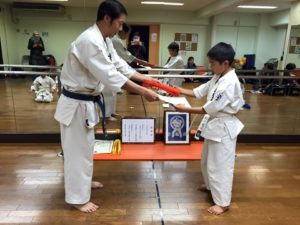 1月17日に行われた昇級試験の結果発表の様子です。