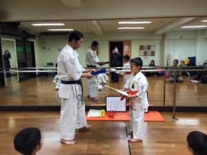 1月17日に行われた昇級試験の結果発表の様子です。