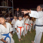 士道館・別府道場「しんせい祭り」での演武（形と板割り）